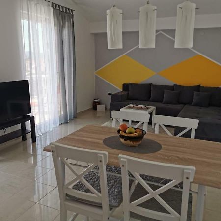 Apartman Lorna Turanj Extérieur photo