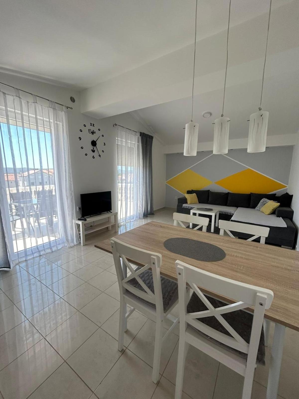 Apartman Lorna Turanj Extérieur photo