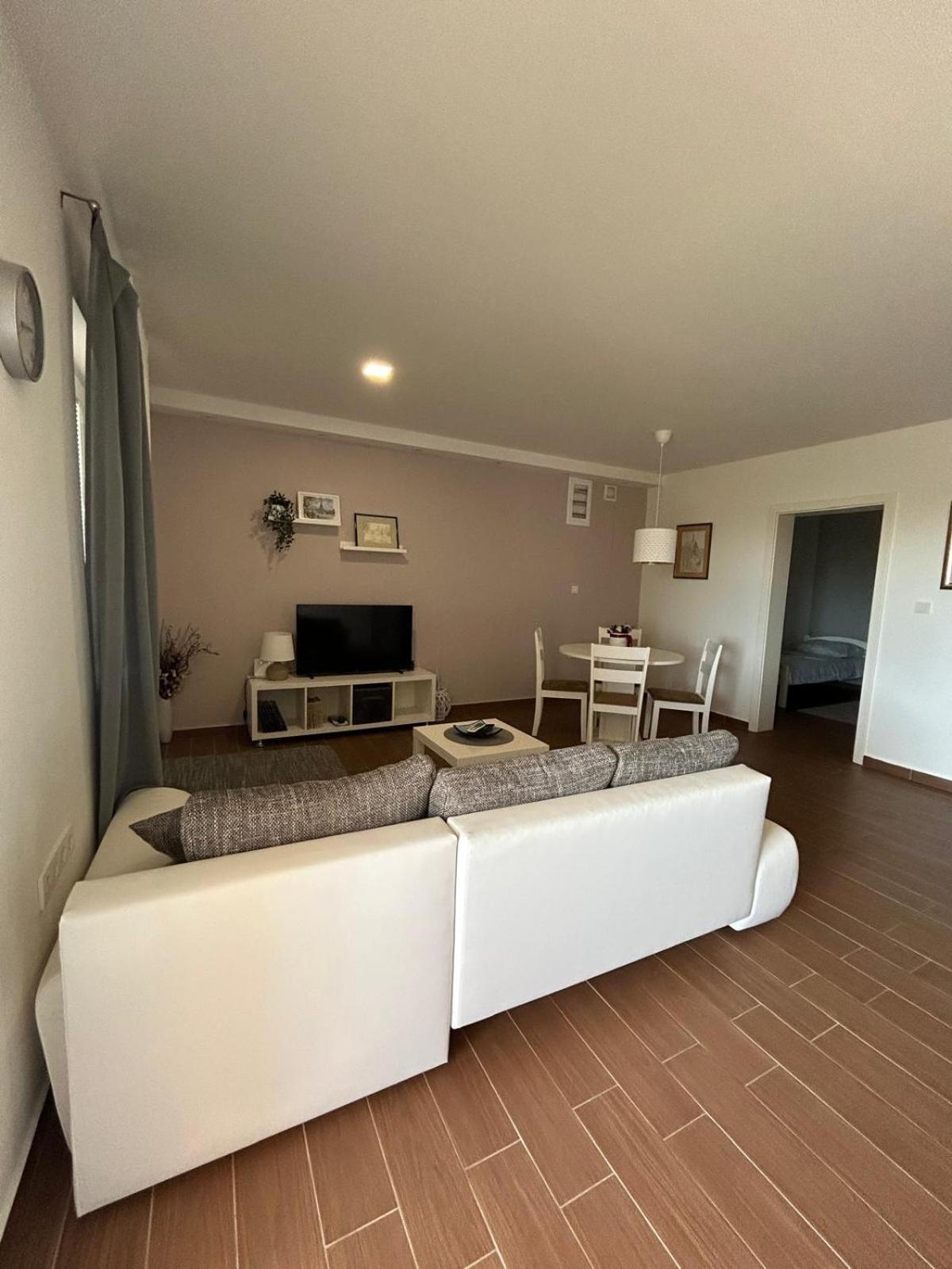 Apartman Lorna Turanj Extérieur photo