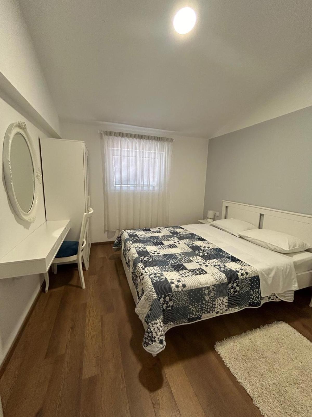 Apartman Lorna Turanj Extérieur photo