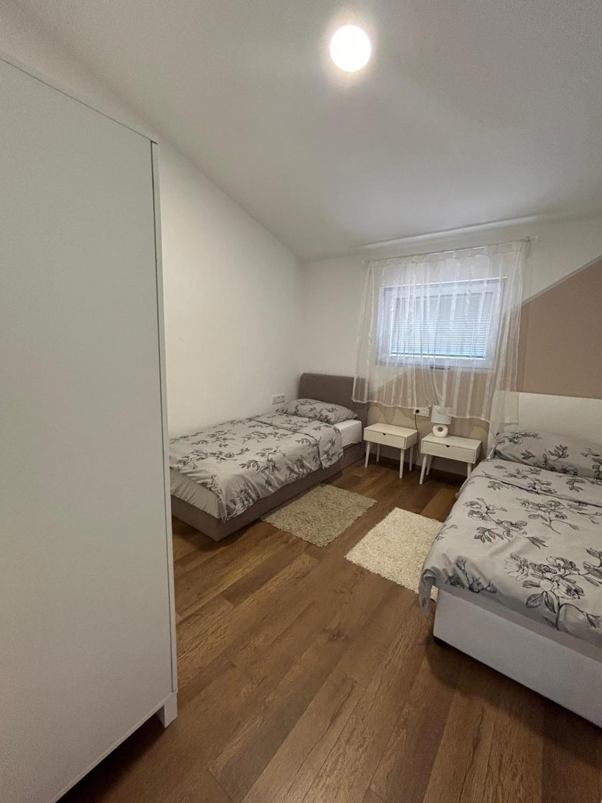 Apartman Lorna Turanj Extérieur photo