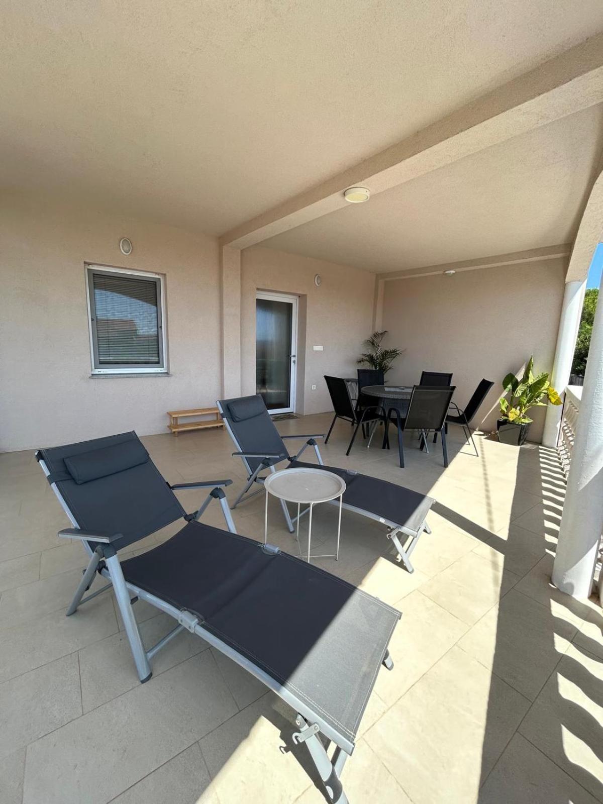 Apartman Lorna Turanj Extérieur photo