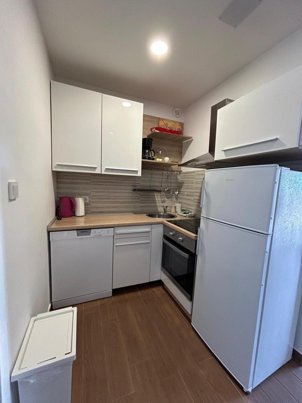 Apartman Lorna Turanj Extérieur photo