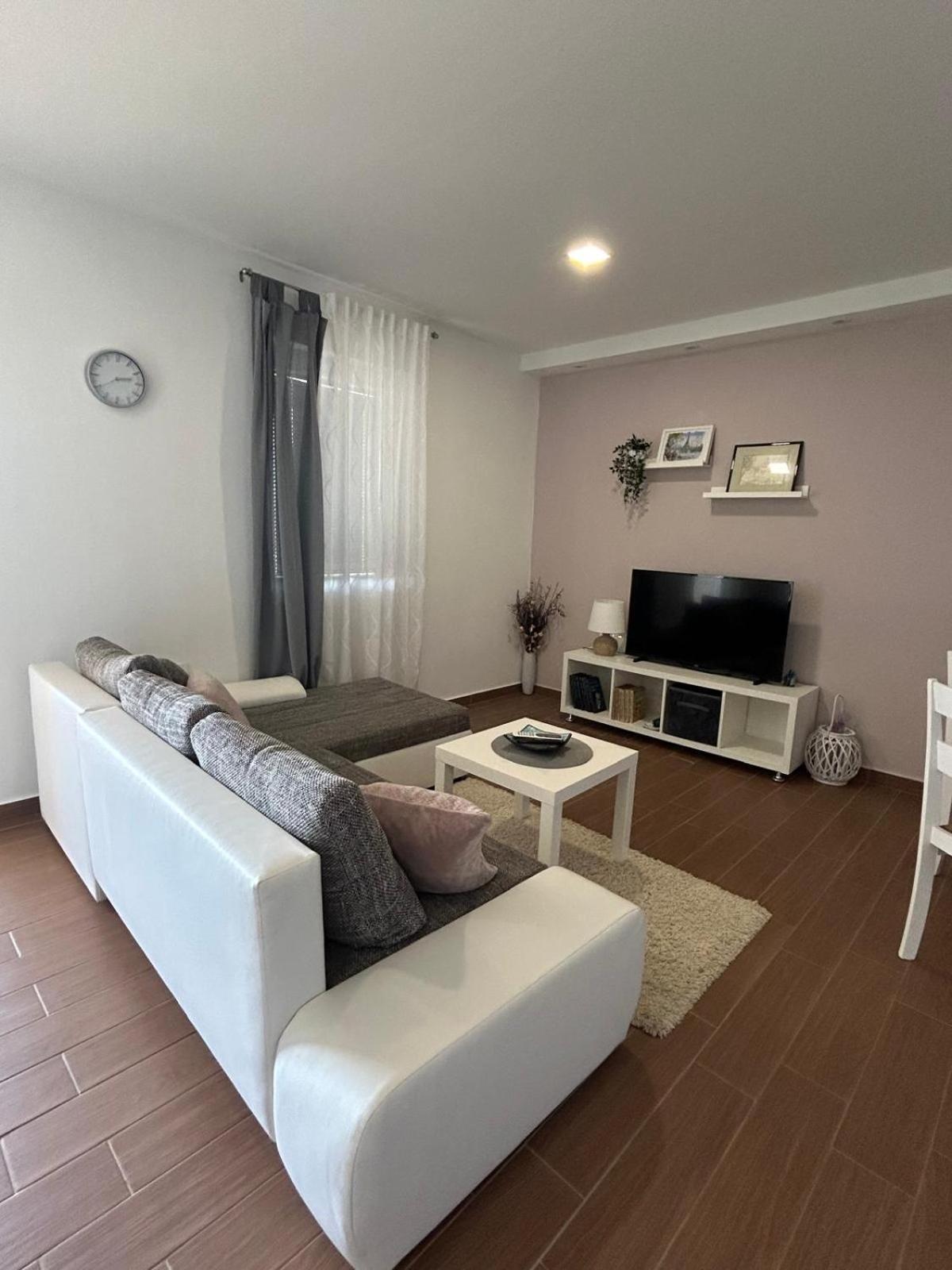 Apartman Lorna Turanj Extérieur photo