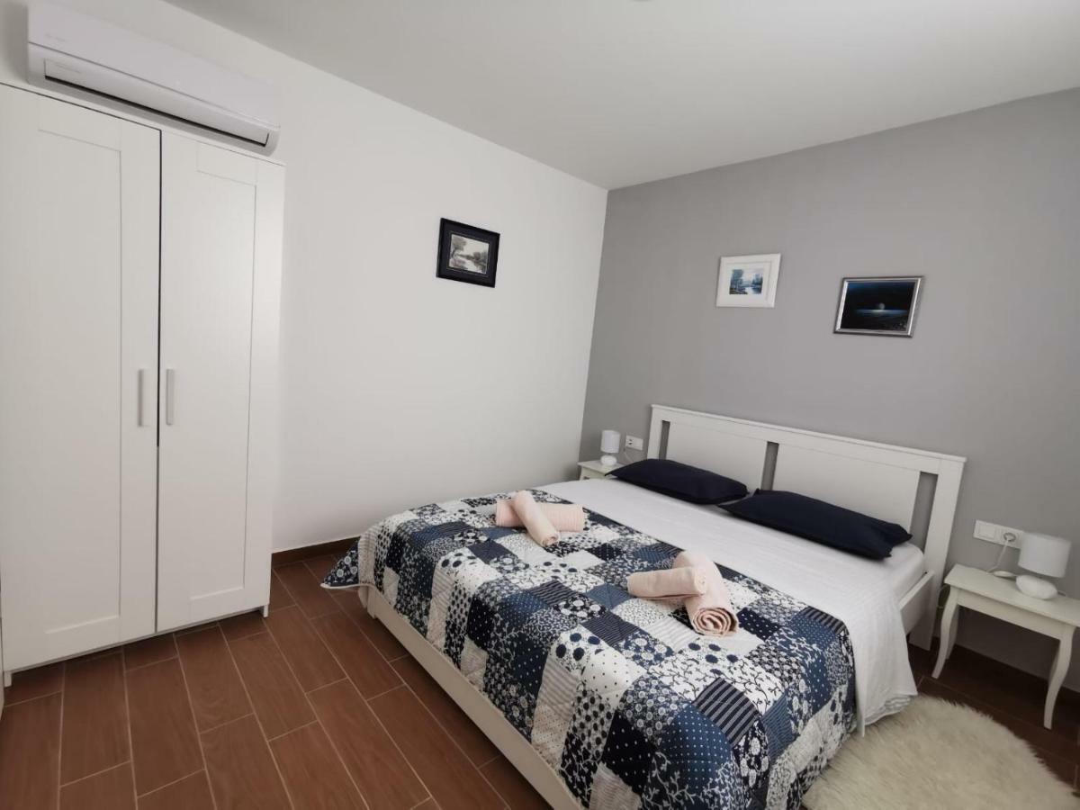 Apartman Lorna Turanj Extérieur photo